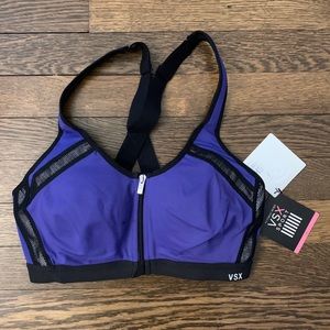 Knockout Front-Close Sport Bra